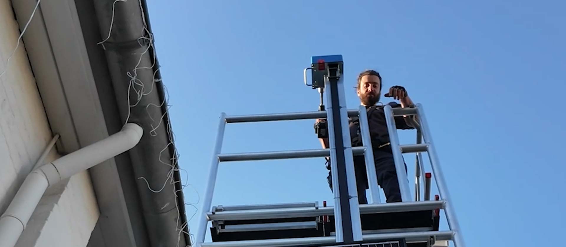 Getting goods up made safe and easy